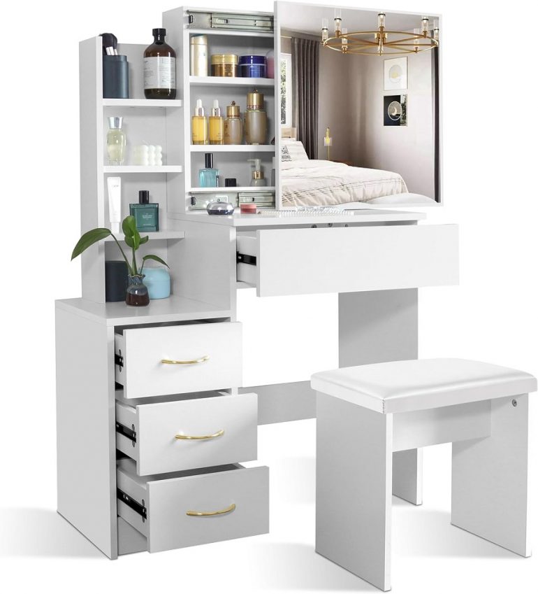 The Art of Organizing and Storing Makeup: Tips for a Tidy Beauty Collection