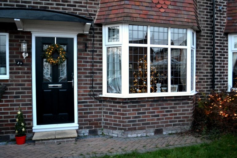 1930s house Christmas