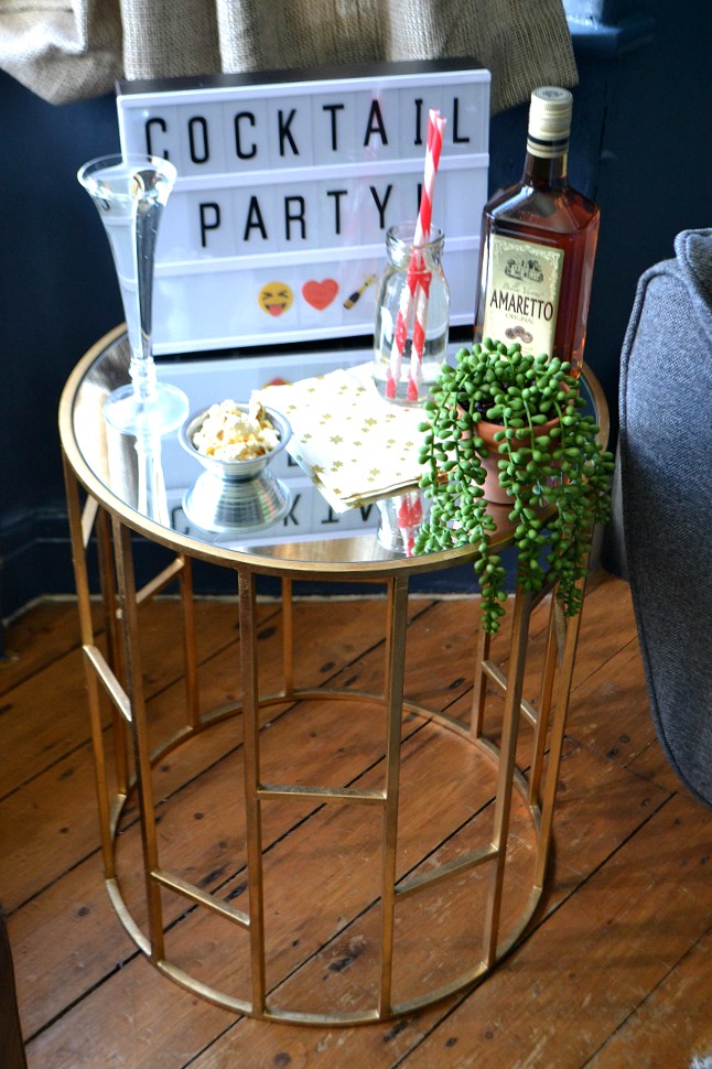 Drinks station bar cart style