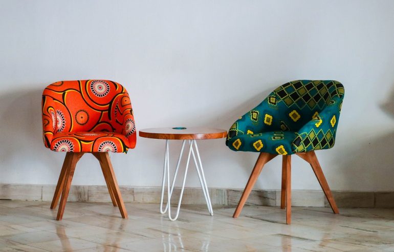 How To Add Subtle Retro Home Decor (Without Overwhelming Your Living Space!)
