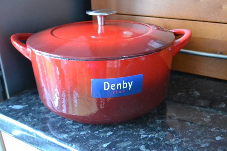 Review Denby Cast Iron Casserole Tidylife