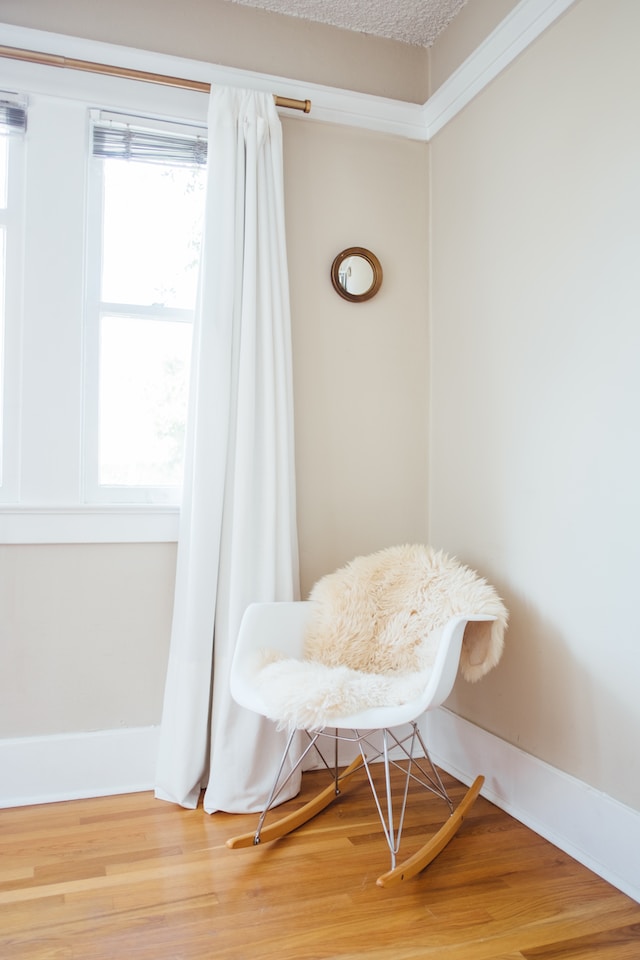 The Benefits of Sheepskin Seat Pads: Enhancing Comfort and Style