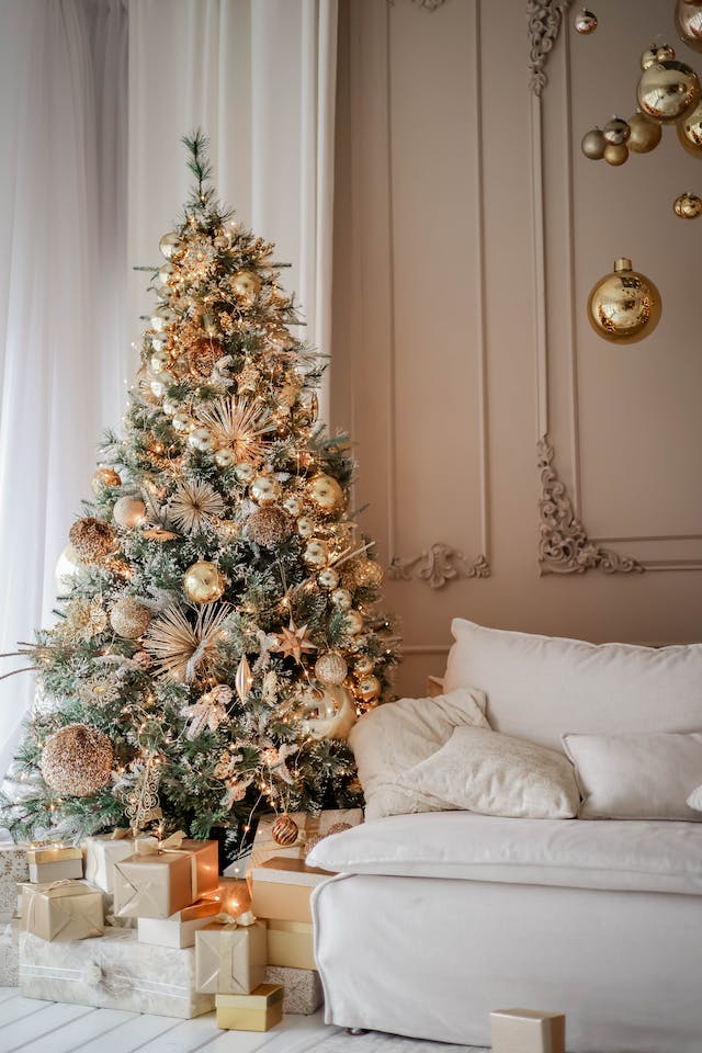 3 Popular Christmas Trends for 2023 in Home Decor