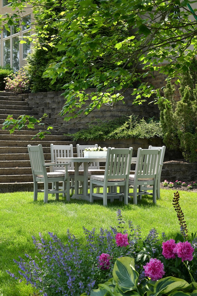 How To Create A Timeless And Beautiful Garden