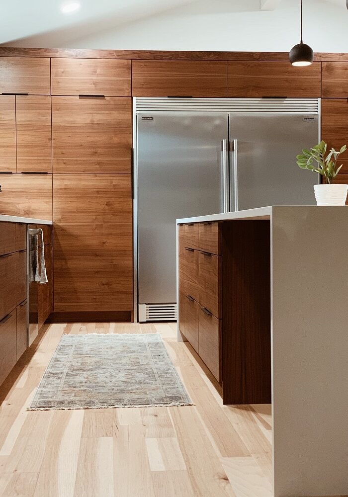 How Do Granite, Quartz and Sintered Kitchen Surfaces Compare?